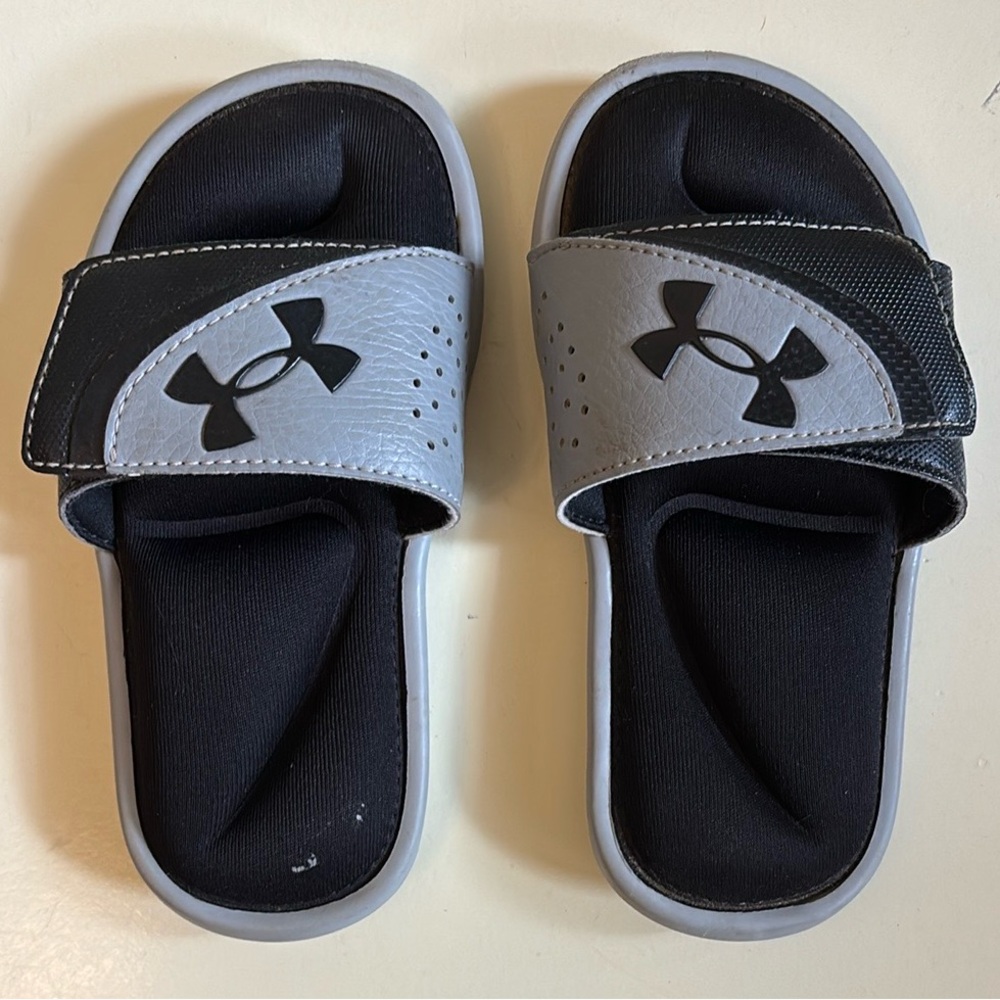Under Armour Ignite Kids Slides - Black and Gray - Size 11